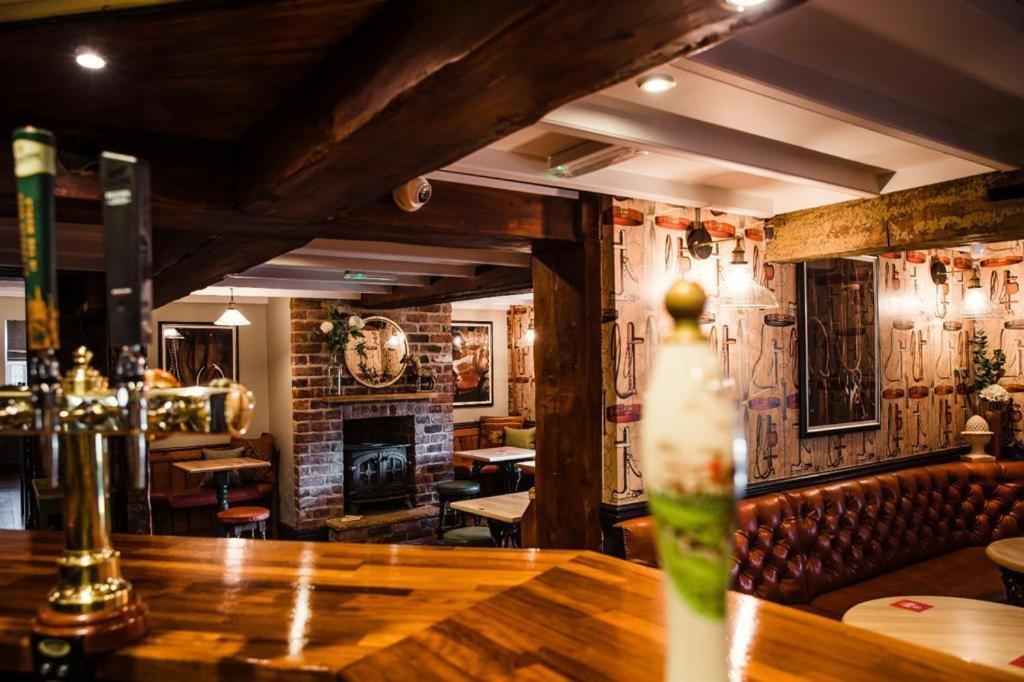 The Black Horse Inn Gainsborough Exterior photo